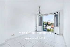 t3 à la vente -   13009  MARSEILLE 9E ARRONDISSEMENT, surface 50 m2 vente t3 - UBI484481750